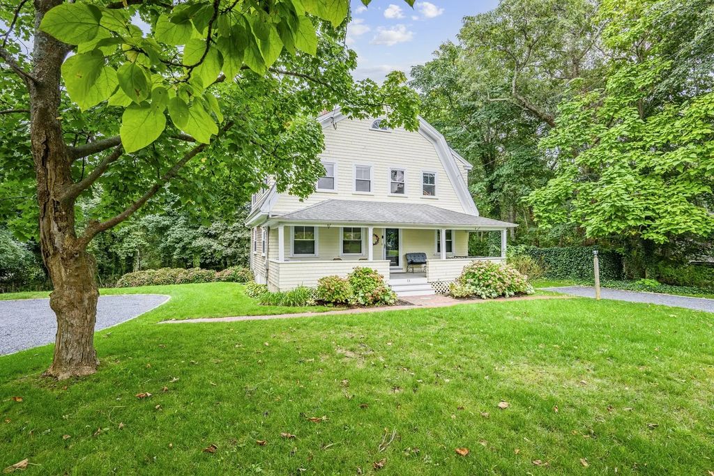 73 S Orleans Rd, Orleans