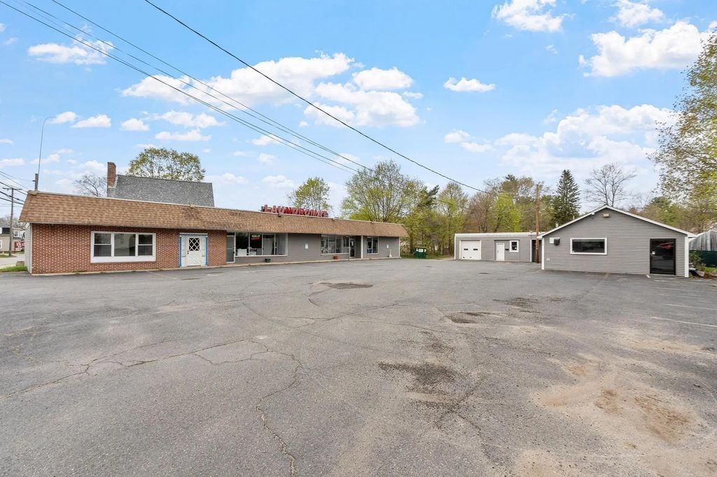 181 E Main St, Orange