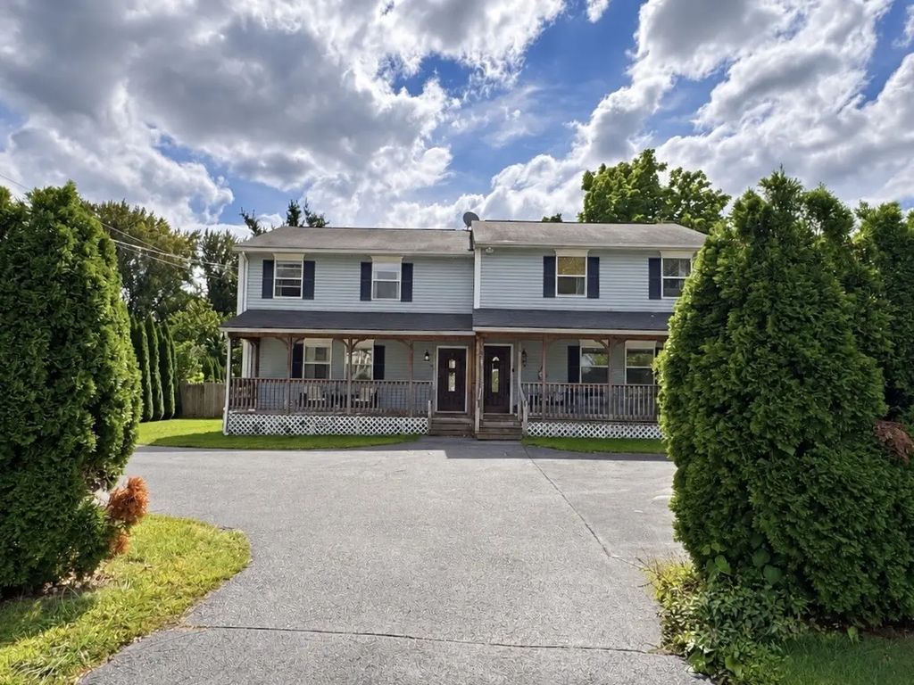 145 Mckinstry Ave, Chicopee