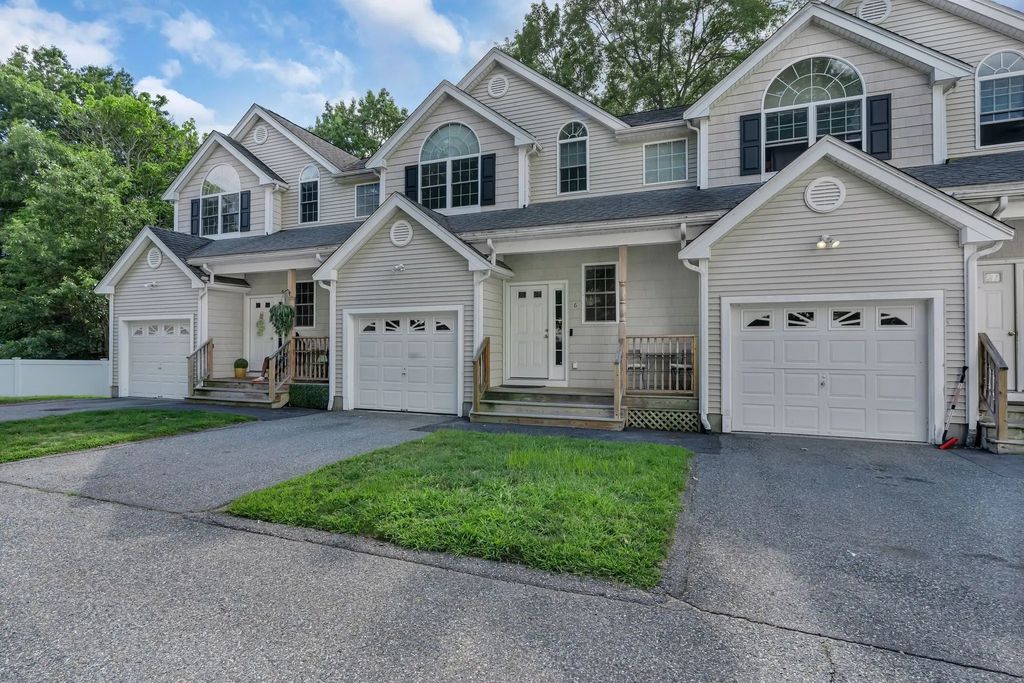 30 Water St #6, Attleboro