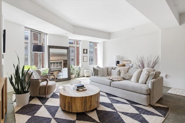 1313 Washington St. #414, Boston
