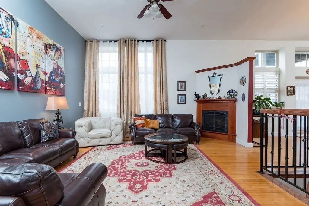 50 Belle Ave #102, Medford