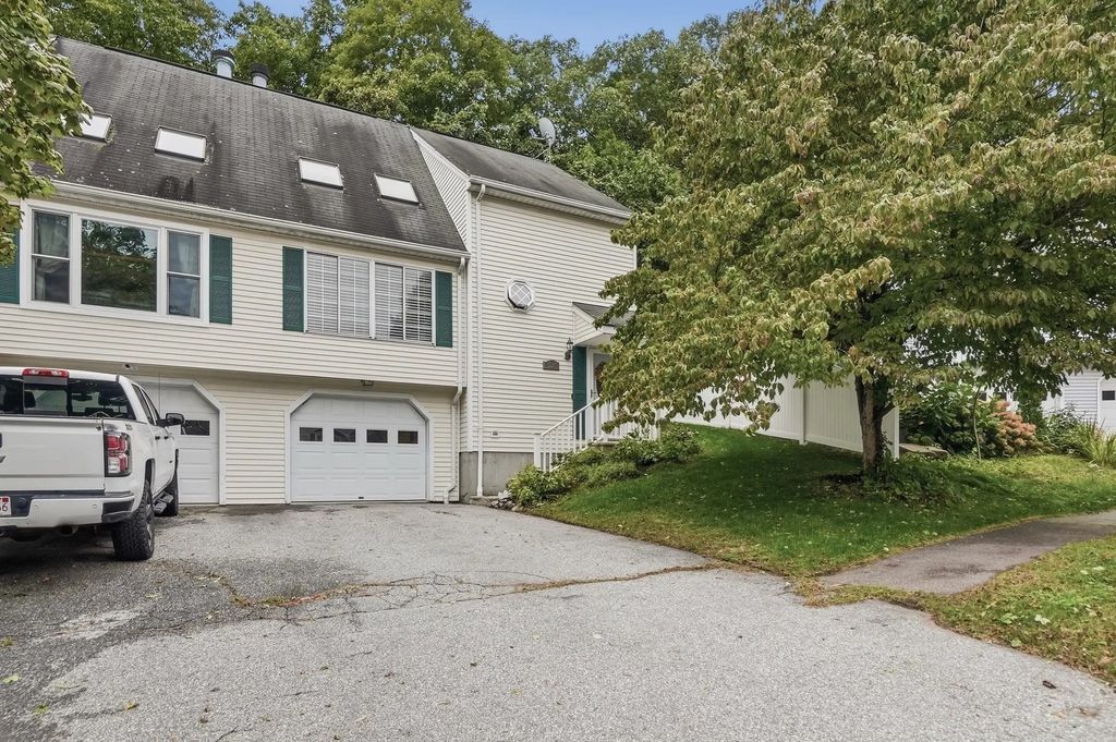 11 Jonathan Circle, Worcester