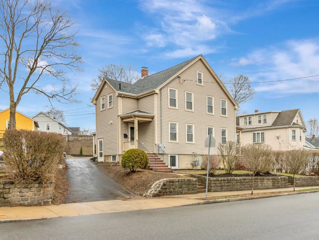 185 Colburn St #185, Dedham