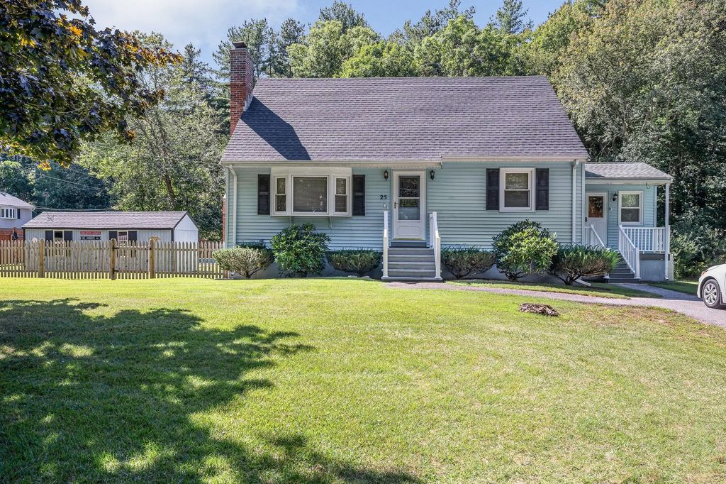 25 Naushon Rd, Billerica
