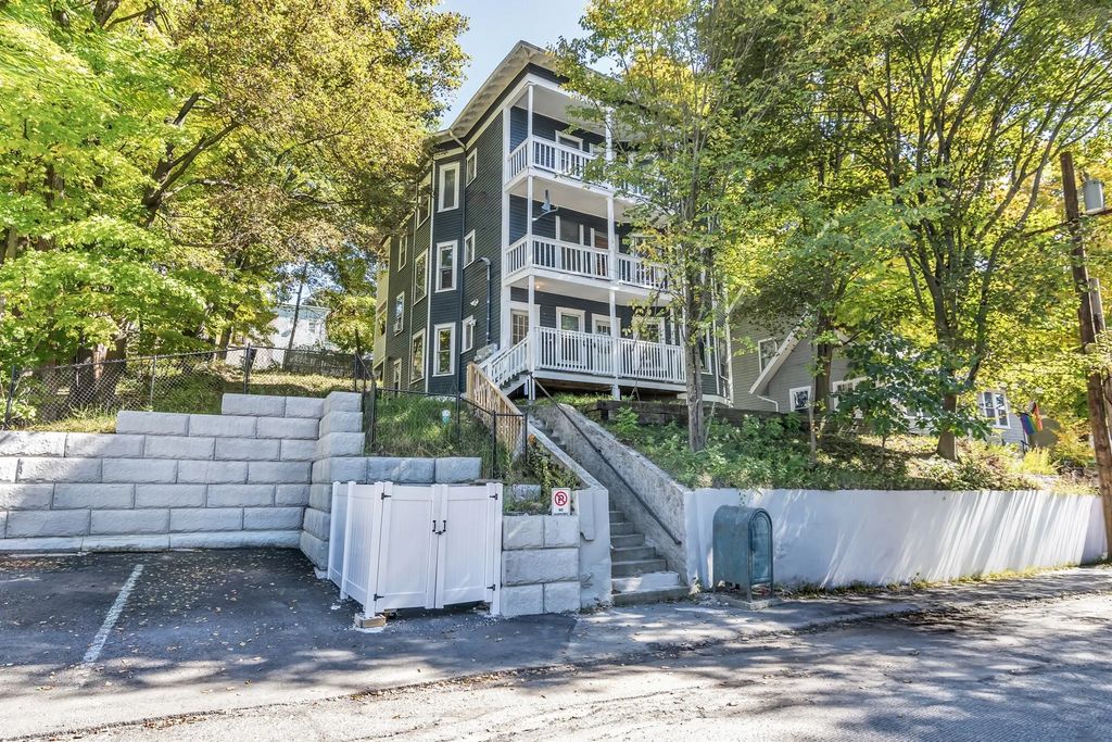83-85 Marshall St, Fitchburg