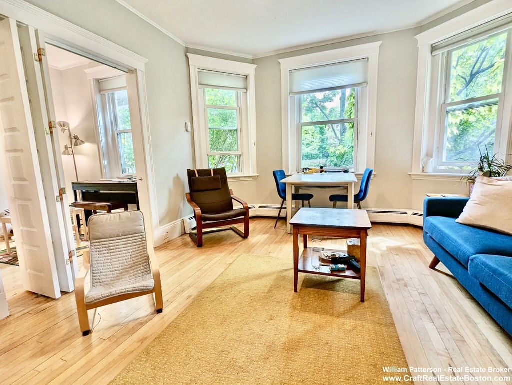 315 Harvard St #2, Cambridge