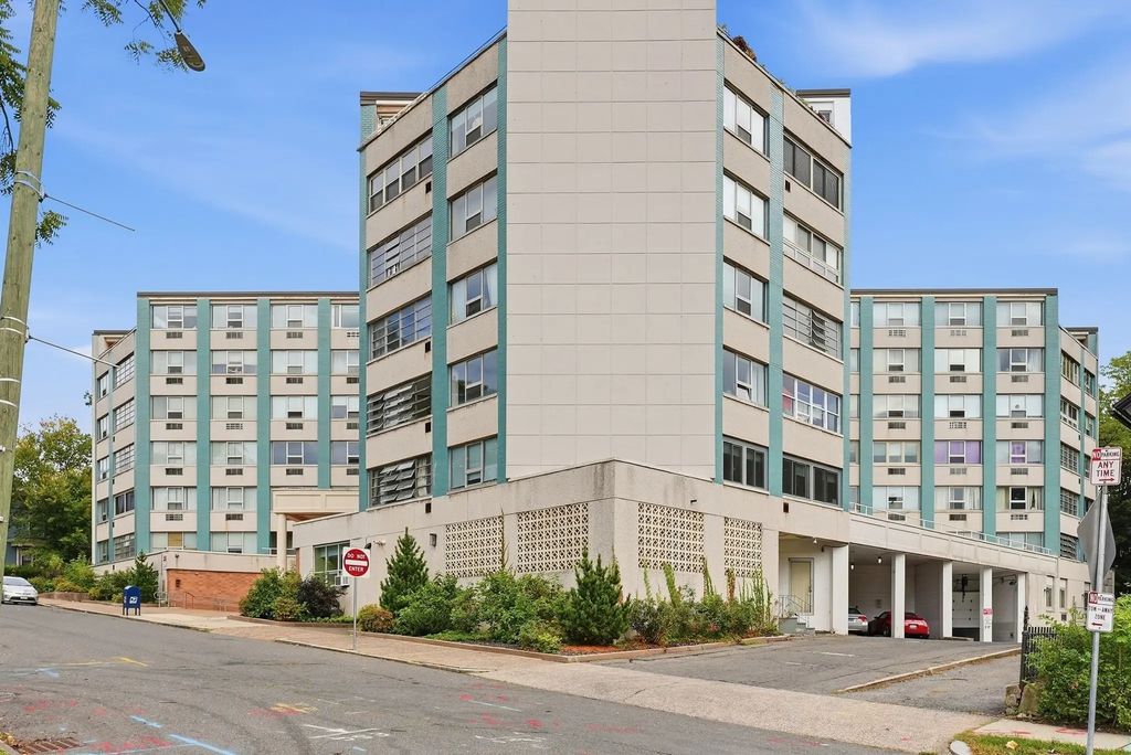 101 Mulberry Street #508, Springfield