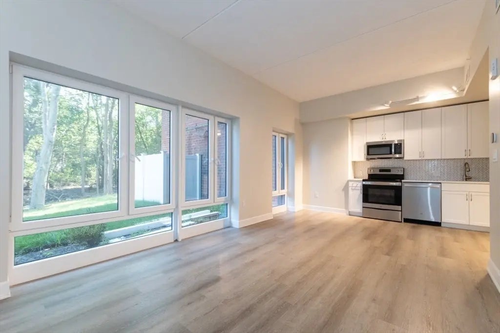 133 Salem St #315, Revere