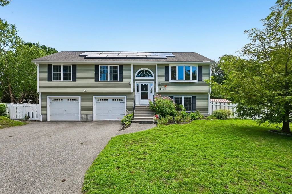 12 Autumn St, Billerica