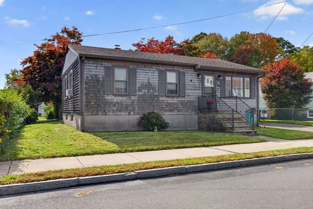 24 Mccabe St, Dartmouth