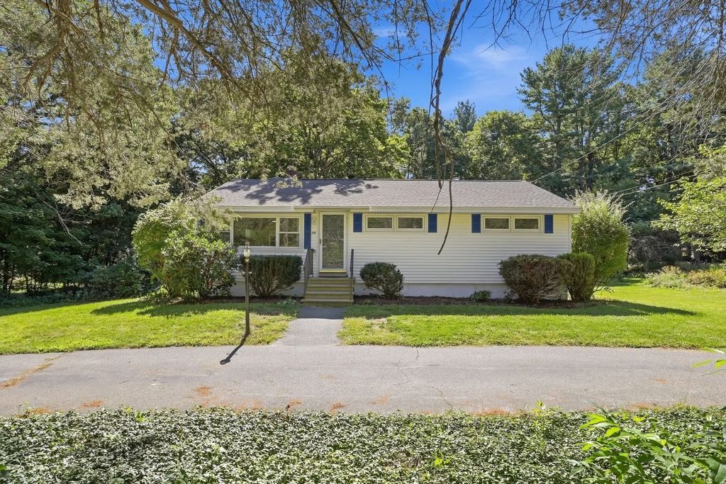 75 Proctor Road, Chelmsford