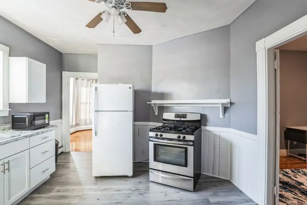 19 Harrison St. #2, Somerville