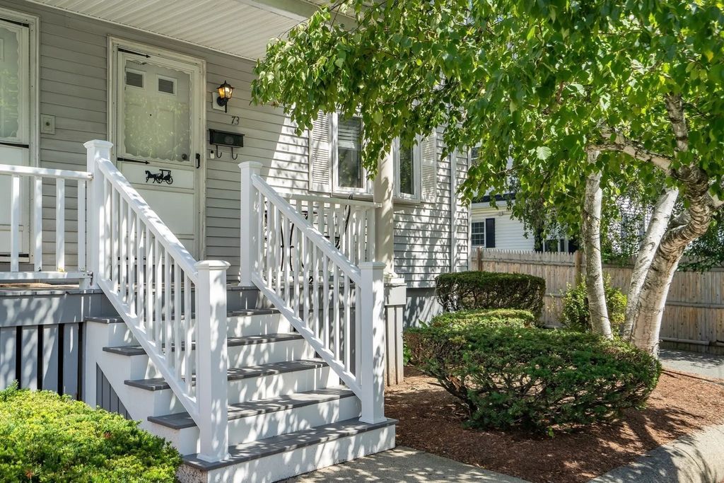 73 Dell Ave #73, Melrose