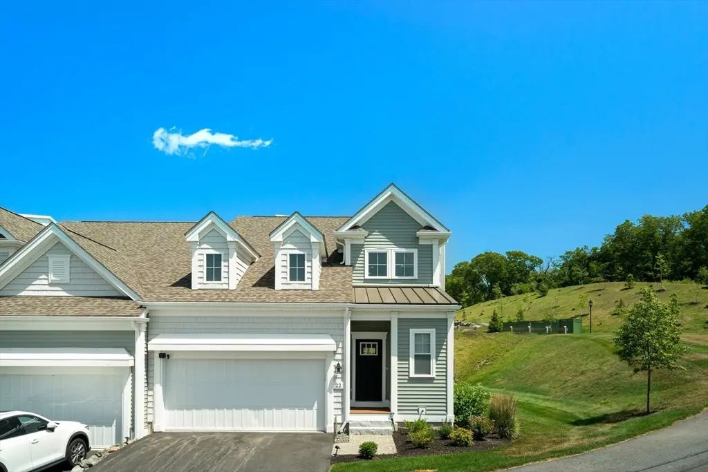 22 Archer Dr #22, Woburn