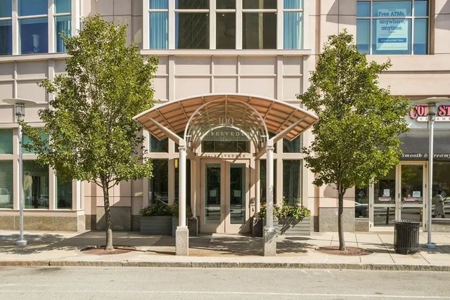 100 Belvidere St #4c, Boston