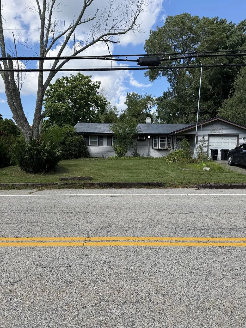 48 Lisa Dr, Brockton