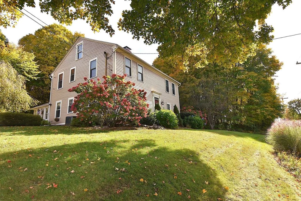 300 Wilbraham Rd, Hampden