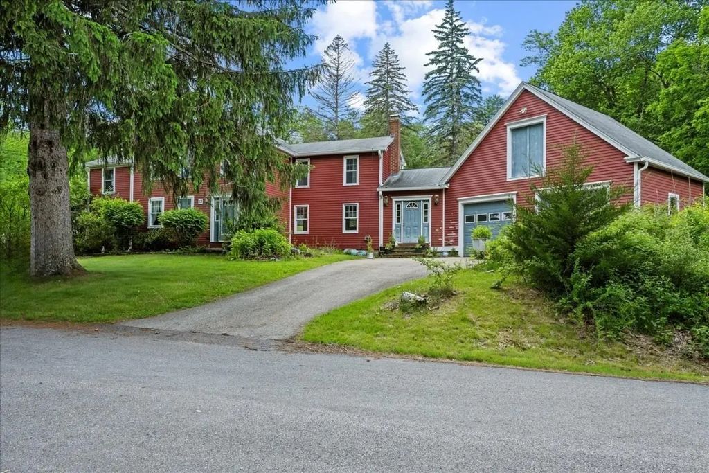 12 Mill Stone Rd, West Brookfield