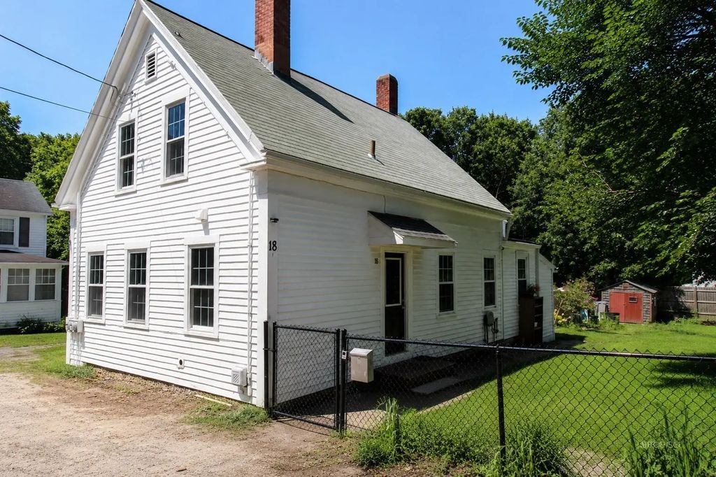 18 Bolton Pl, Bridgewater