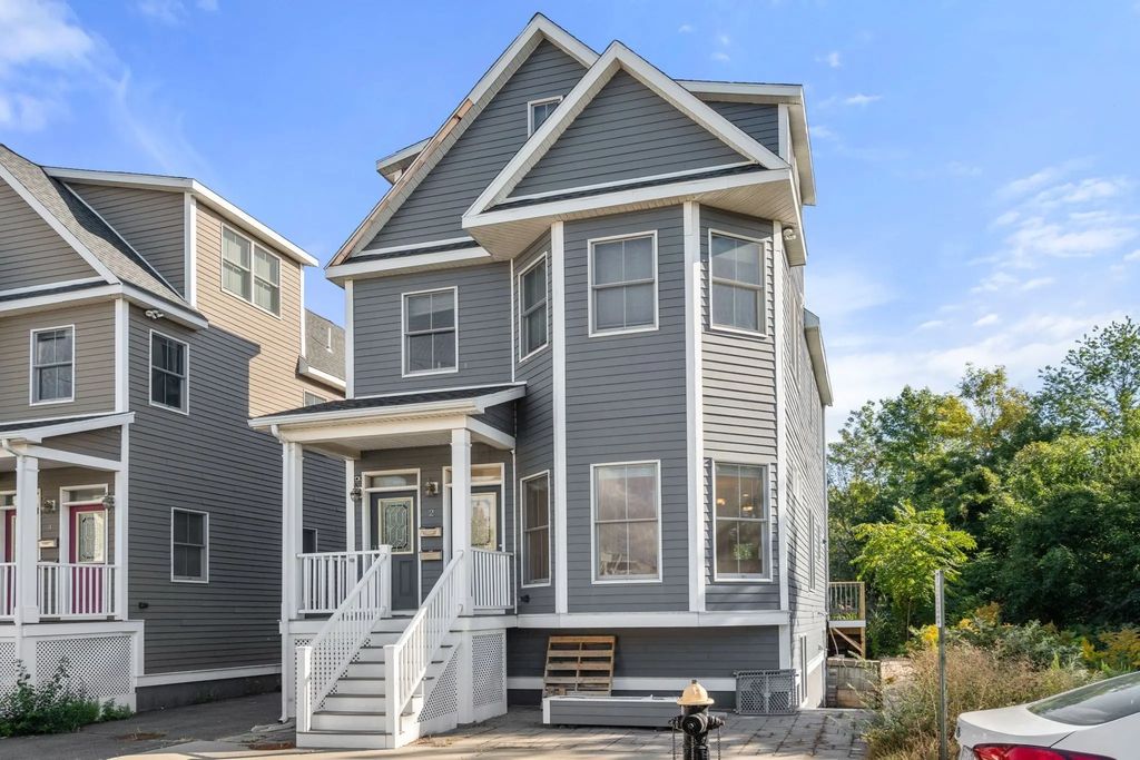 2 Westbrook St #2-1, Boston