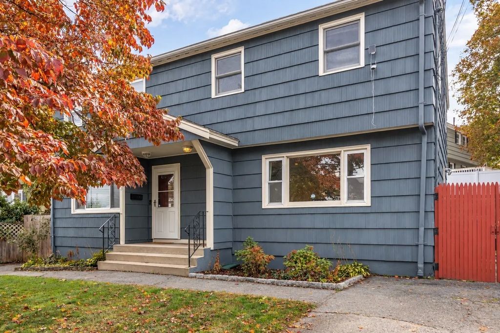 631 E Merrimack St #631, Lowell