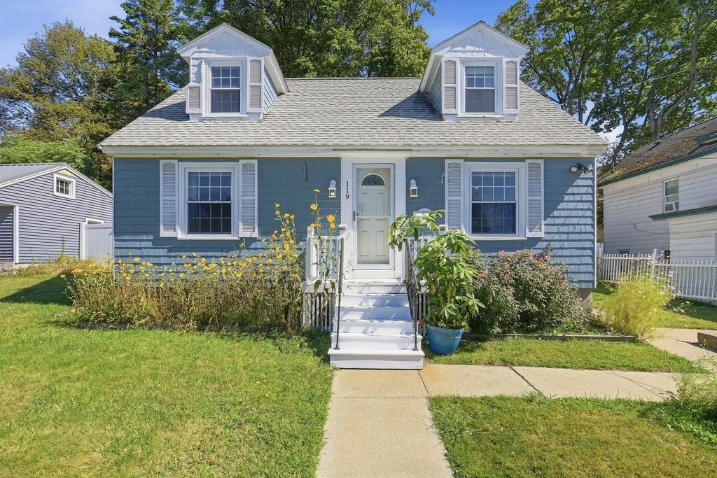 119 Beech St, Lowell