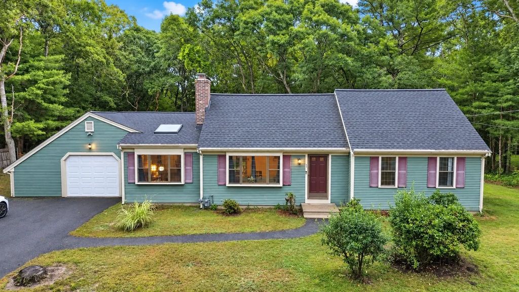 30 Sandy Valley Rd, Barnstable