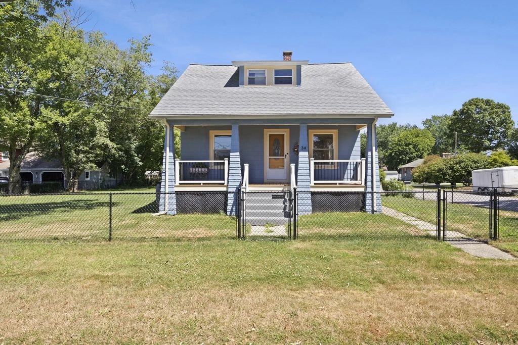 34 Ricard St, Seekonk