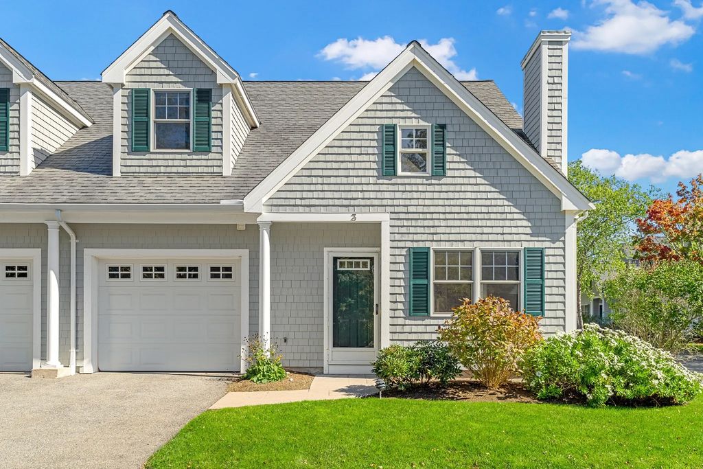 52 County Rd #3, Mattapoisett
