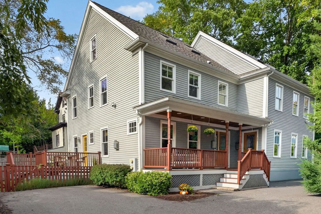 40 Cheshire St #1, Boston
