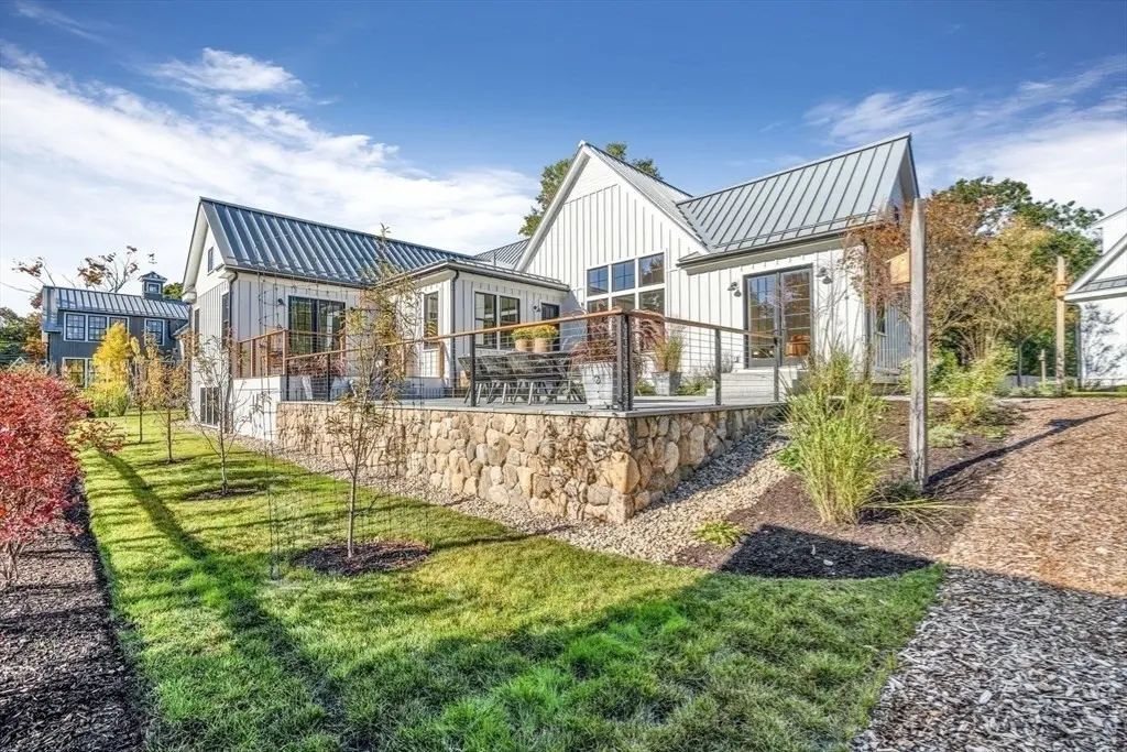 22 Hatch Farm Lane #22, Concord