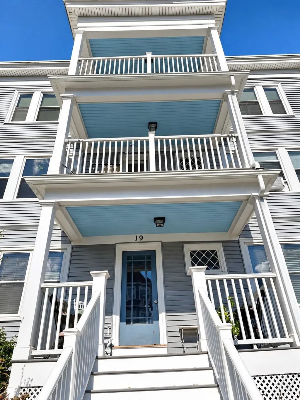 19 South Munroe Terrace #3, Boston