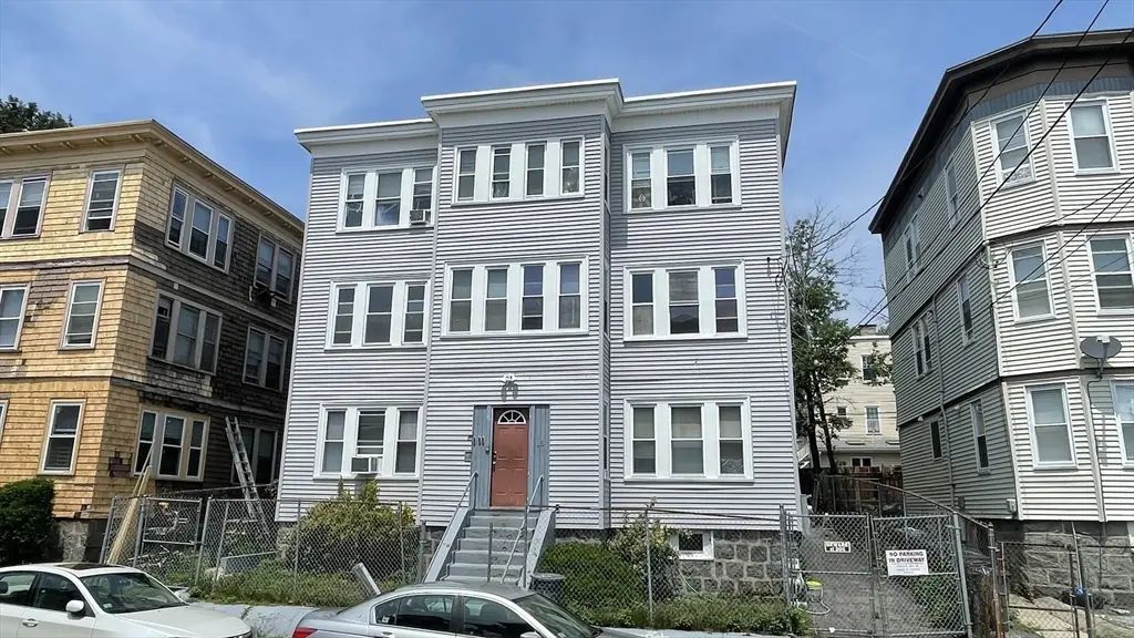 15 Mora St #2, Boston