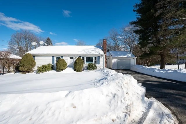 18 Fairview Road, Westborough