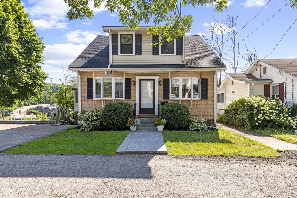 35 Perkins, Quincy
