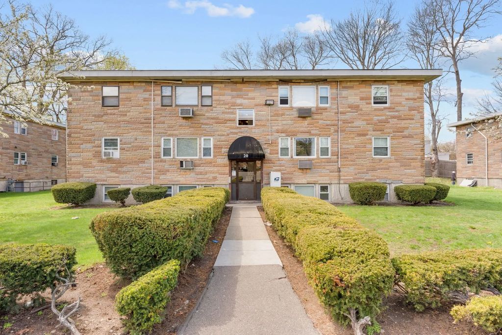 20 Auna Drive #unit-7, Brockton
