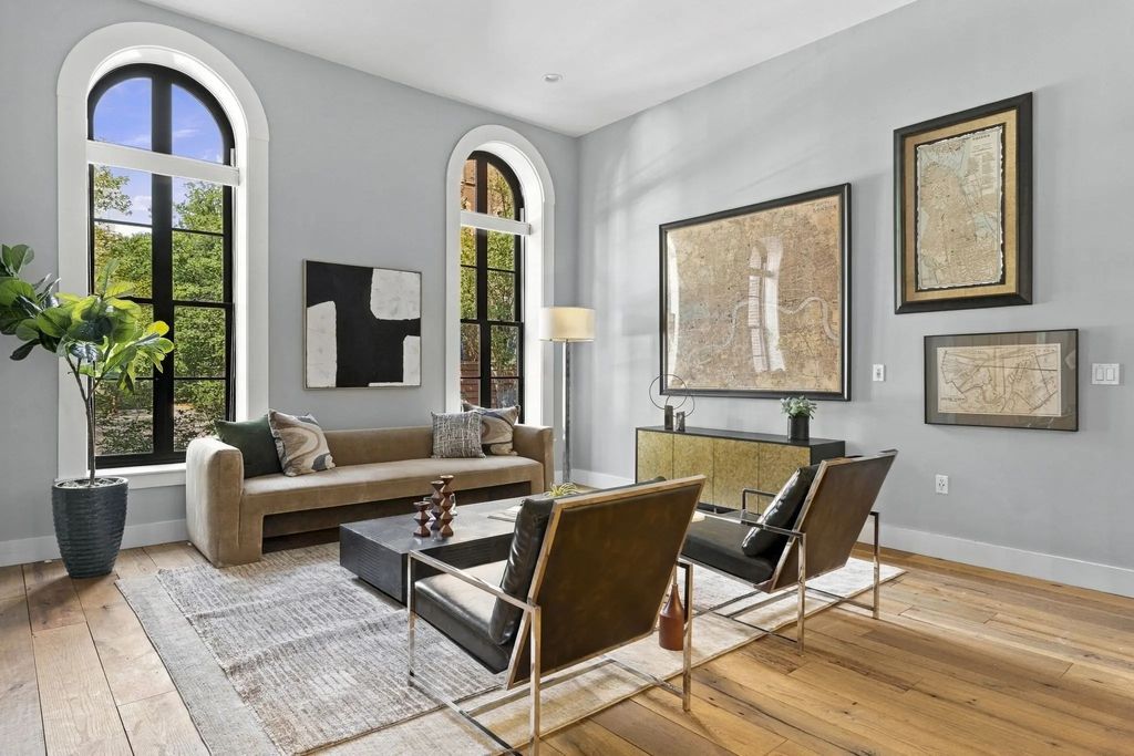 21 Father Francis Gilday St #109, Boston