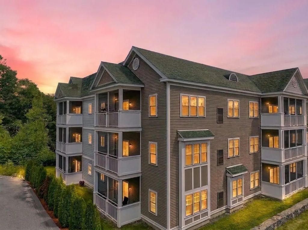 2201 Briarwood Village #2201, Clinton