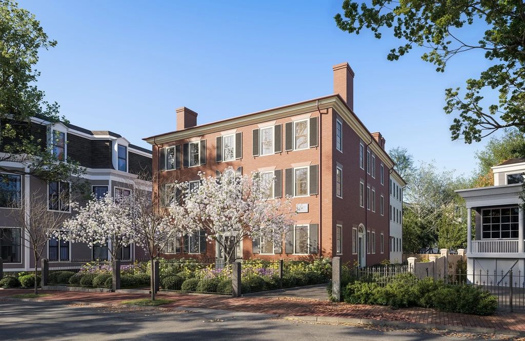 105 State Street #201, Newburyport