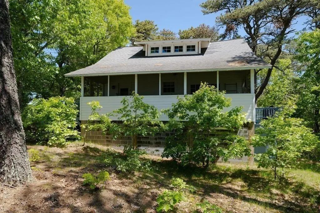 125 Pleasant Point Rd, Wellfleet