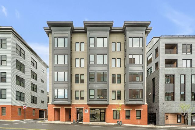 39 A #12, Boston