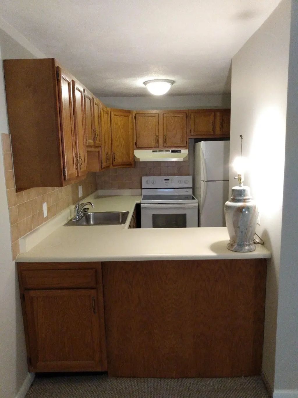 616 Boston Post Rd E #7, Marlborough