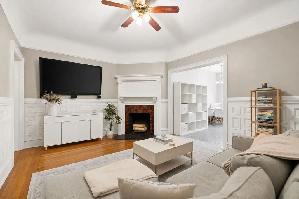 259 Beacon Street #23, Boston