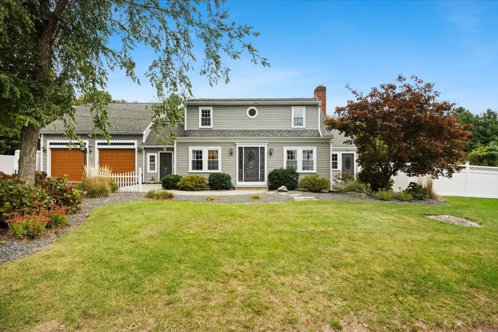 155 Commonwealth Ave, Attleboro
