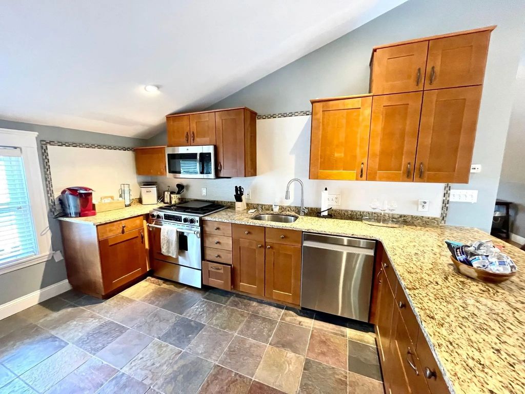 247-2 Savin Hill Ave #furnished, Boston