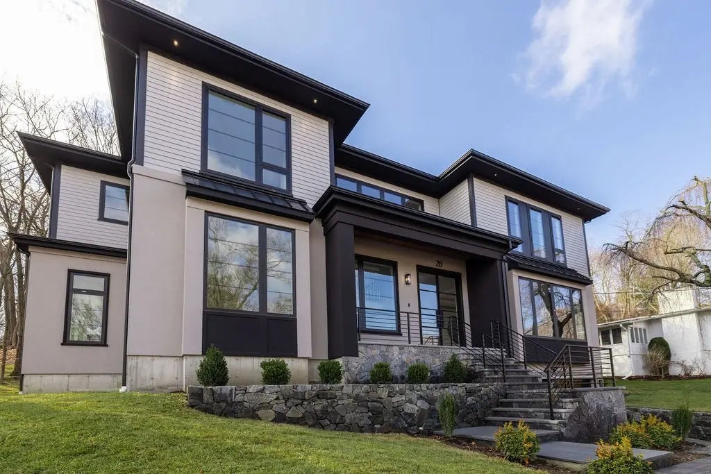 28 Cottonwood Rd, Newton