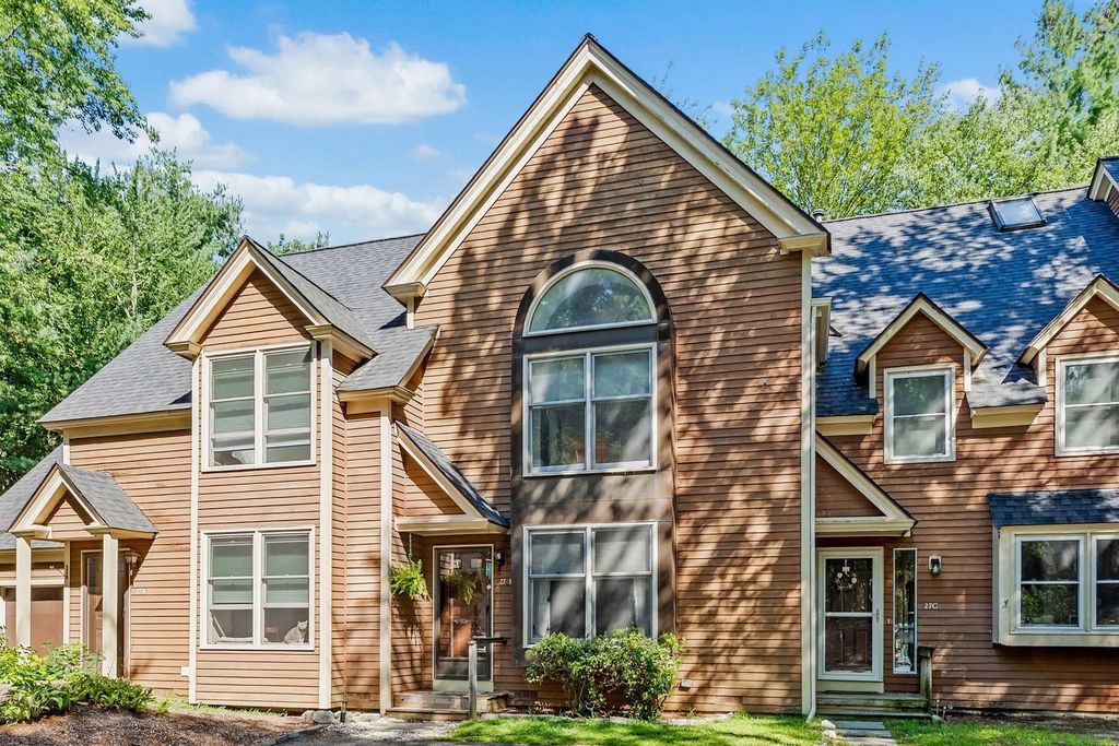 111 Brigham St #27b, Hudson