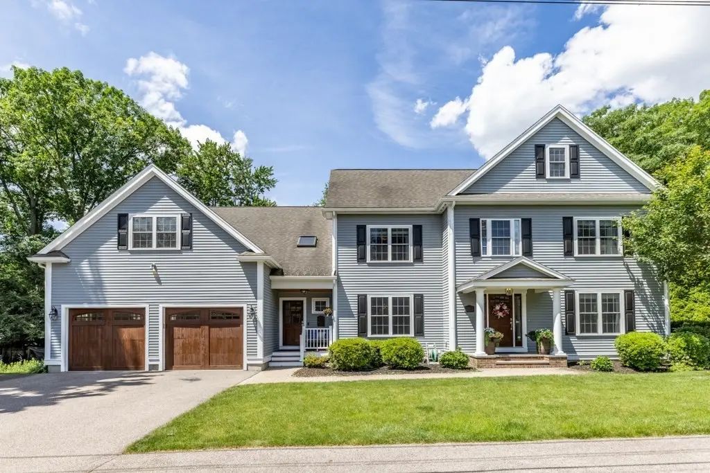 15 Hawthorn Avenue, Needham