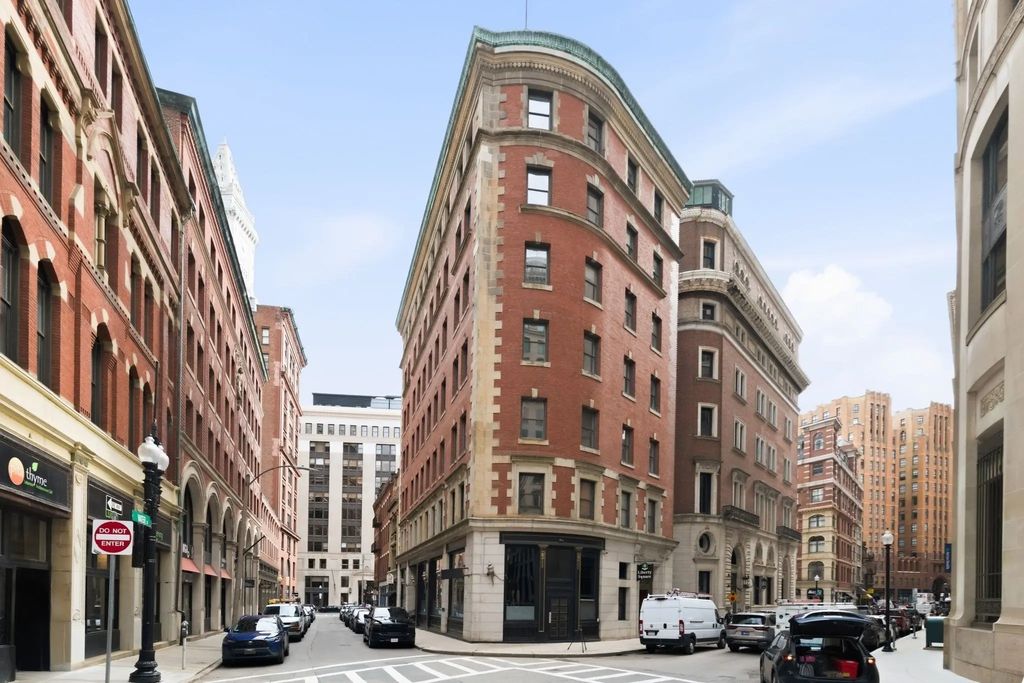 4 Liberty Sq, Boston